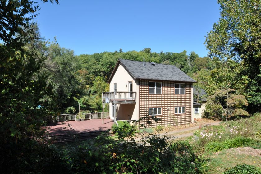 Estes Mill House Cheri Woodard Realty