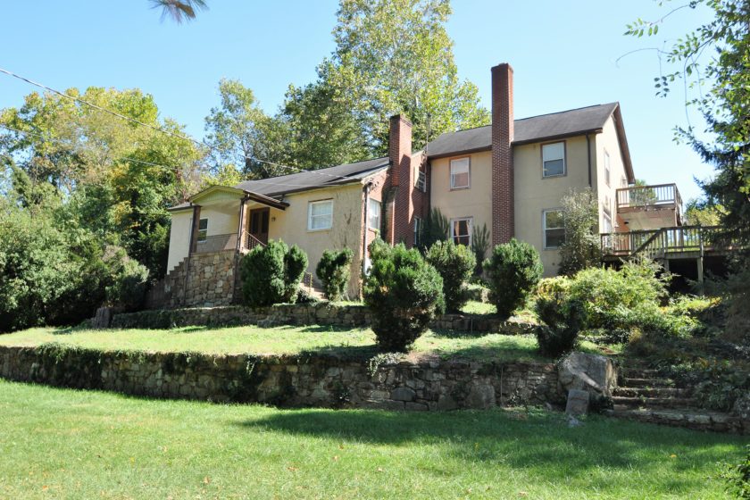 Estes Mill House Cheri Woodard Realty